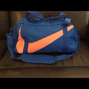 New Nike duffle bag
